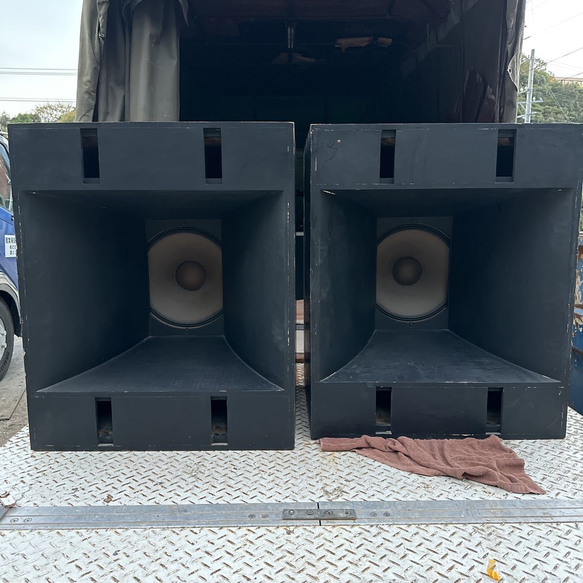 JBL2220BとJBL 4560BKエンクロセット　ペア ペア 4560BKエンクロセット JBL2220BとJBL 公式通販 公式ショッピングサイト 4560の仕様