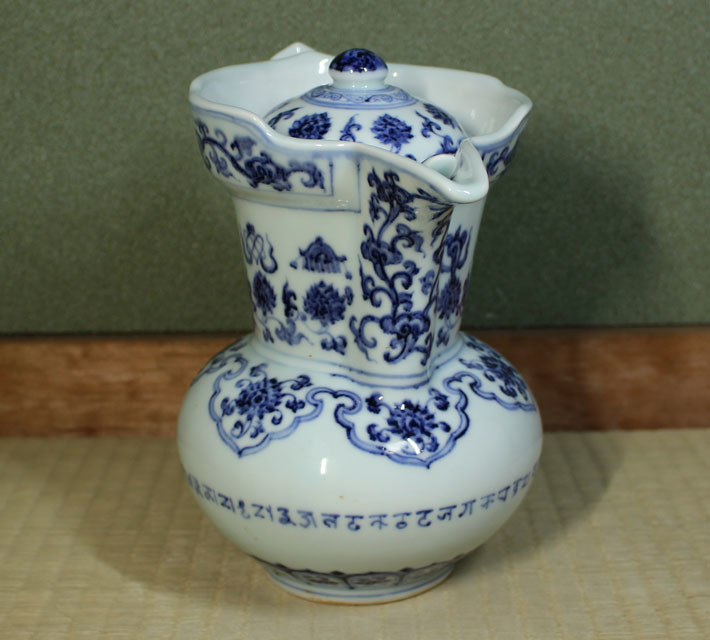 景徳鎮窯 文化遺産オンライン 青花回教文字文筆筒 Poetics 収蔵品詳細
