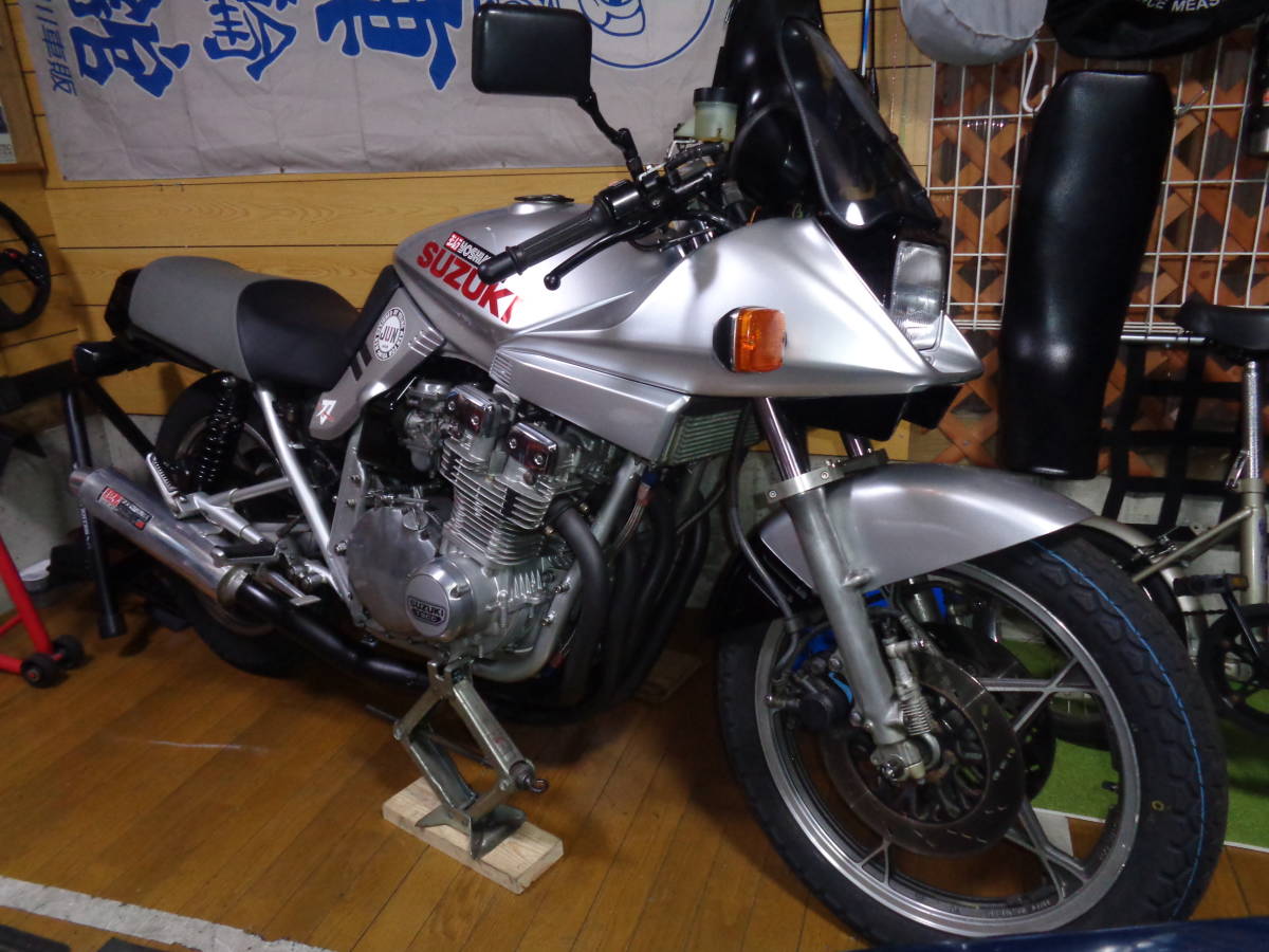 格安，限定セール 日本のバイク遺産 カタナ1型(401cc-750cc)｜売買されたオークション情報、yahooの商品情報をアーカイブ公開 - オークファン 401cc-750cc