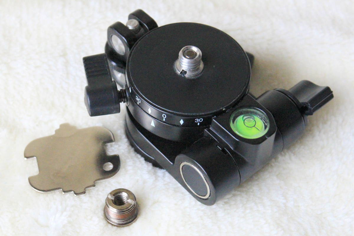 安い，豊富な Velbon 三脚アクセサリー Precision Leveler レベリングユニット&パノラマヘッド(雲台、プレート)｜売買されたオークション情報、yahooの商品情報をアーカイブ公開 - オークファン 雲台、プレート