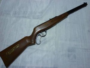 コルク銃 射的のYahoo!オークション(旧ヤフオク!)の相場・価格を見る