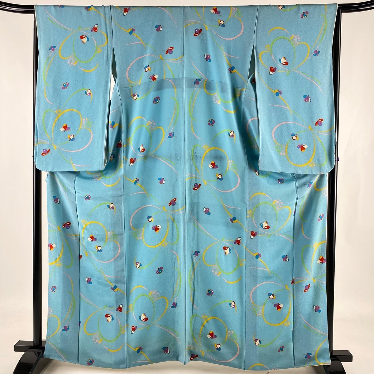 競ナビ】 振袖 美品 秀品 二尺袖 蝶 花 金彩 縮緬 水色 袷 身丈165cm 