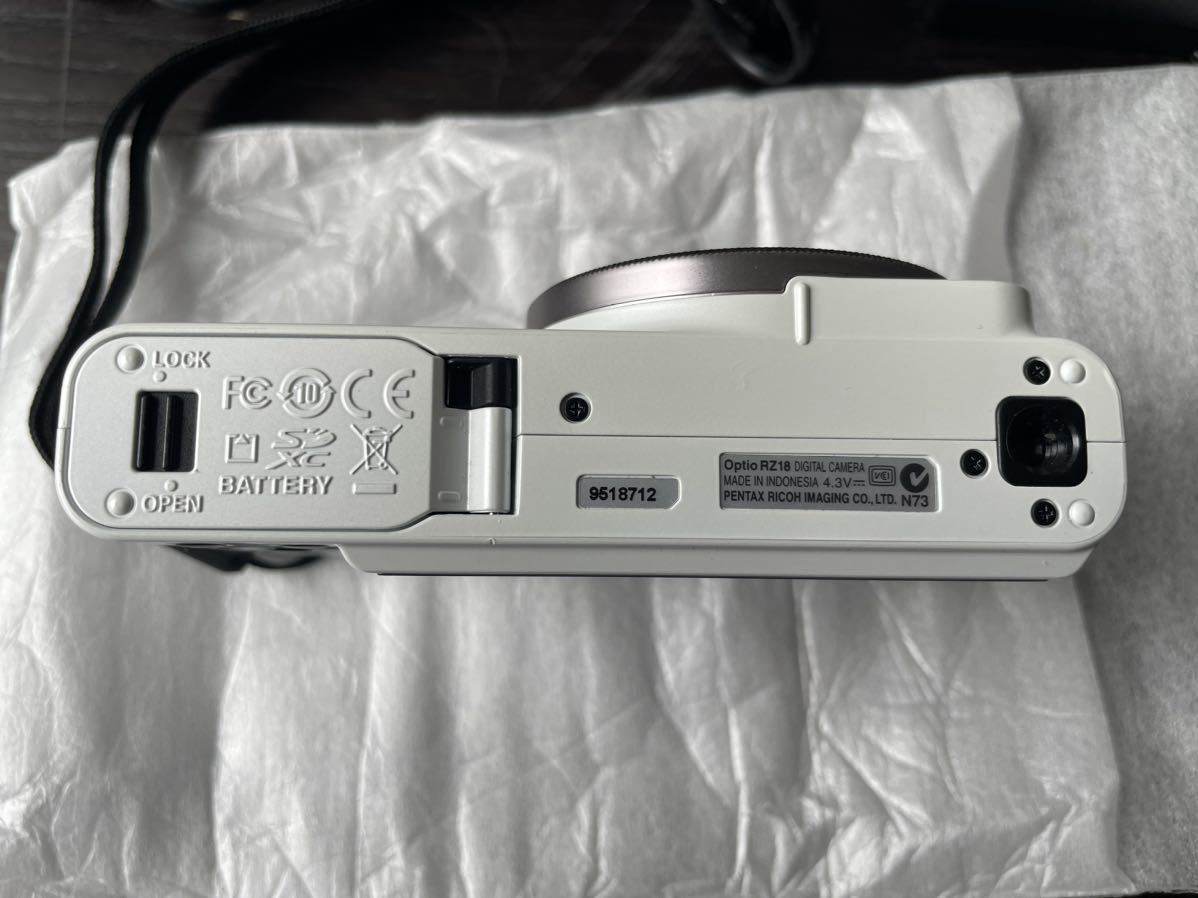 中古品☆PENTAX デジタルカメラ Optio RZ18 パールホワイト