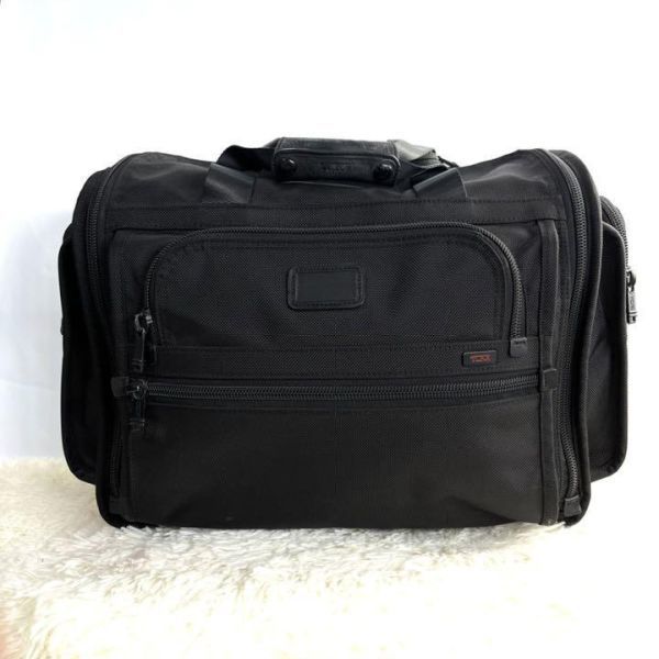  トゥミ TUMI キャリーバッグ 22051DH ビジネスバッグ 黒(ブリーフケース、書類かばん)｜売買されたオークション情報、yahooの商品情報をアーカイブ公開 - オークファン ブリーフケース、書類かばん