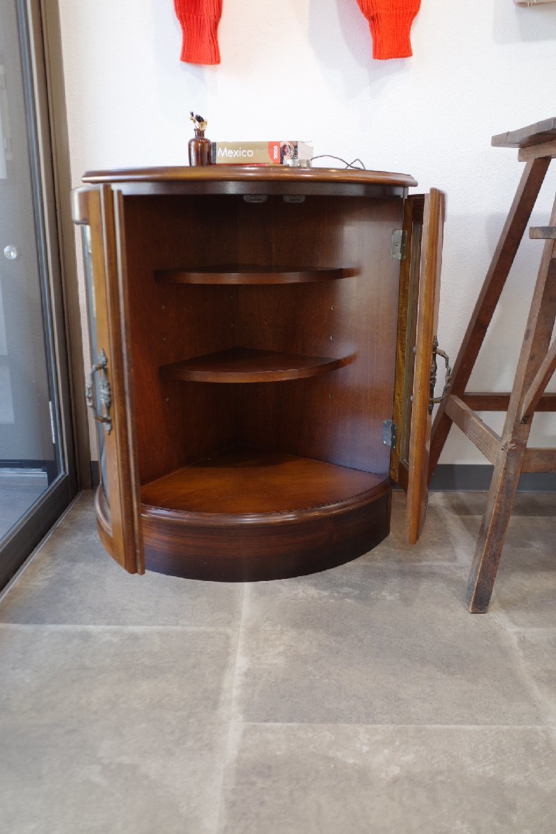 Karimoku カリモク 木製コーナーキャビネット 三角コーナーラック