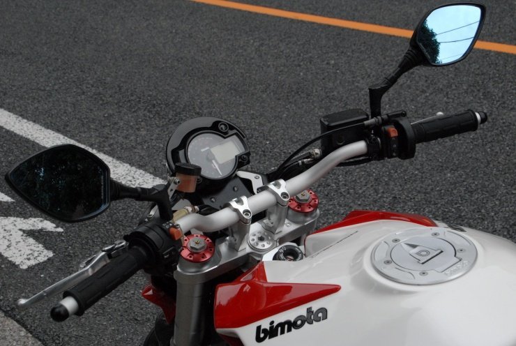 DB6 Delirio Bimota BIMOTA Photos Specs, Performance &amp; 0 E 1 (2011-2012) - United in Review