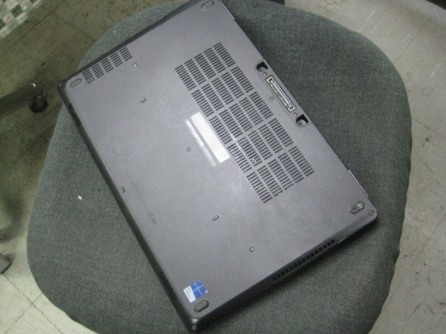 ジャンク品!!DELL LatitudeE5570 Corei5-6200U BIOS起動!! Latitude Dell Core 16GB I5-6200U 15.6″