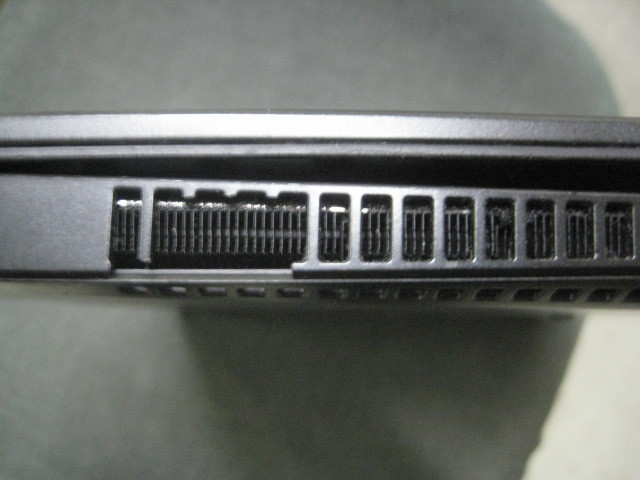 ジャンク品!!DELL LatitudeE5570 Corei5-6200U BIOS起動!! Latitude Dell Core 16GB I5-6200U 15.6″