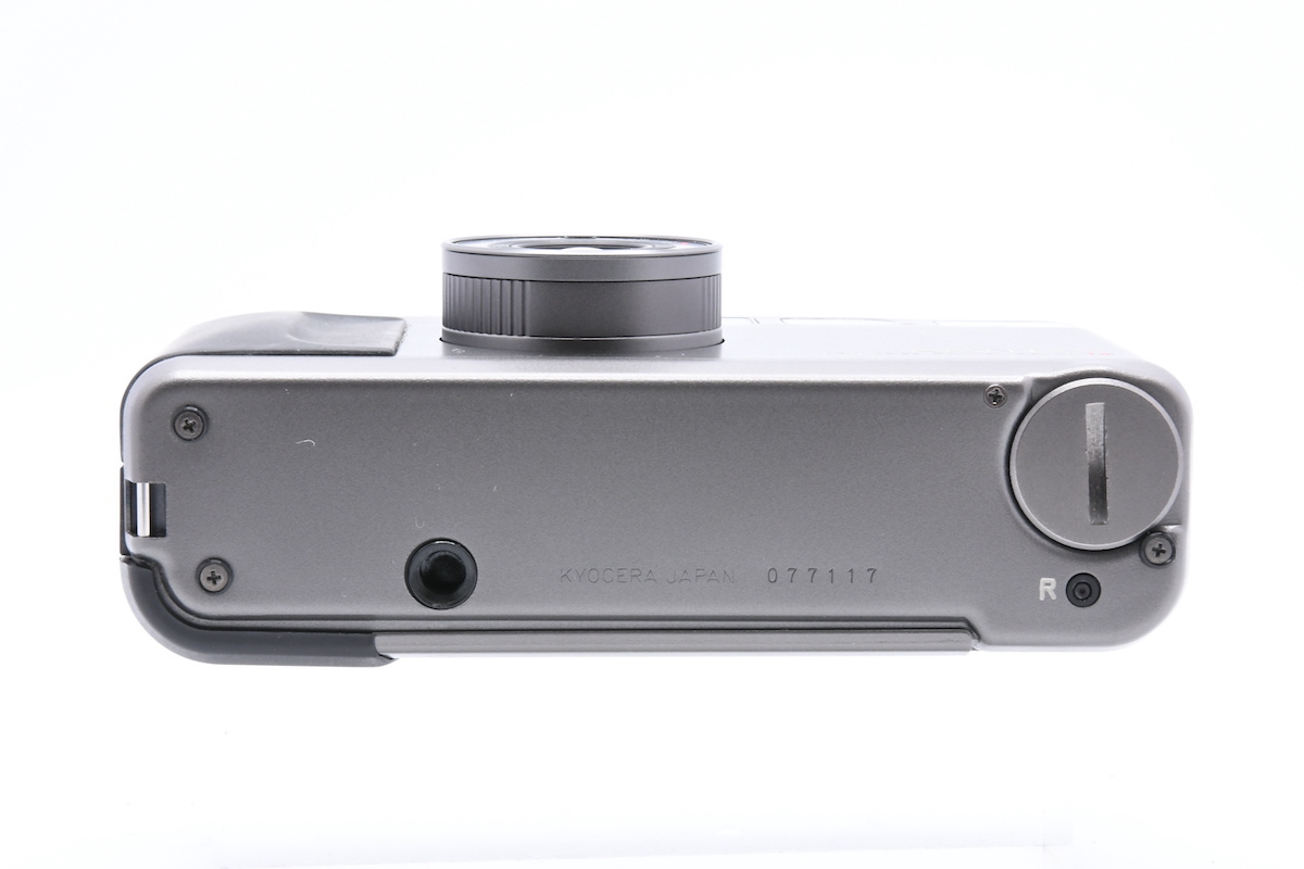 CONTAX T2 チタンブラック / Carl Zeiss Sonnar 38mm F2.8 T