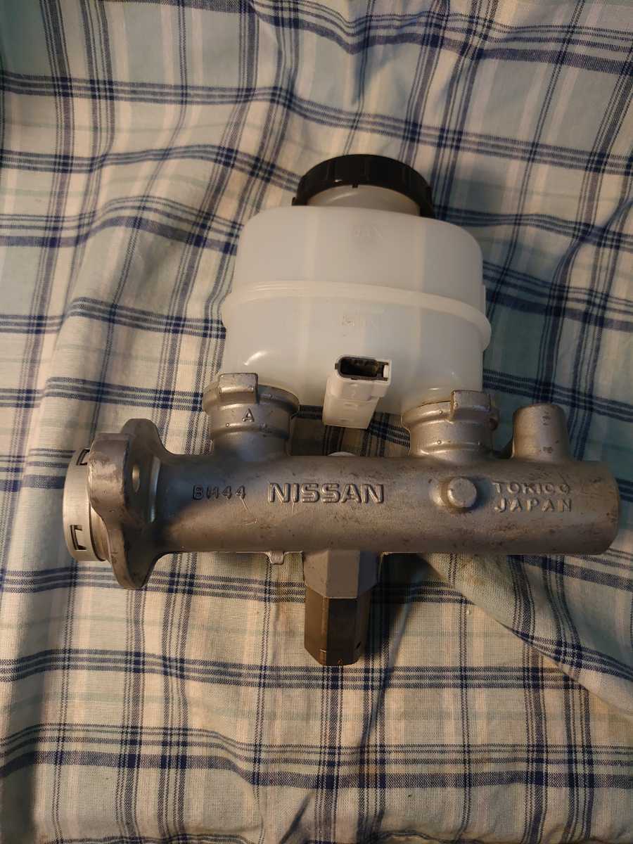 新品 ECR33用マスターシリンダー