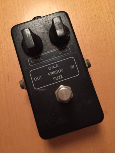 超激得，豊富な CUSTOM AUDIO ELECTRONICS (CAE) FREDDY FUZZ