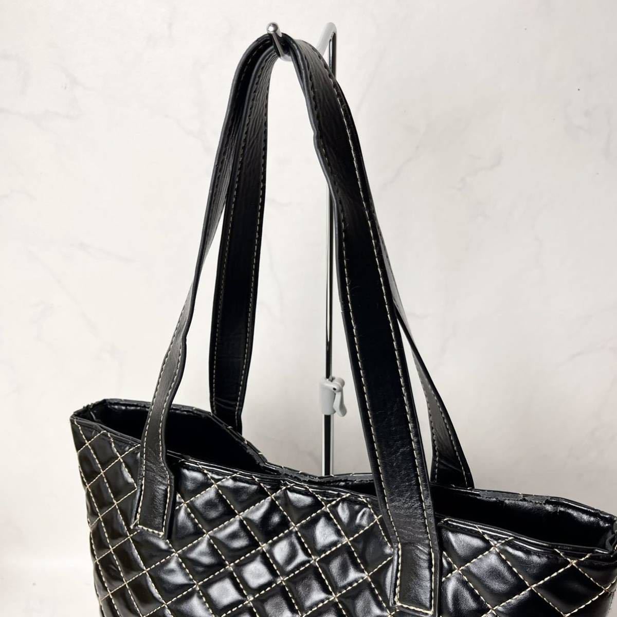 美品】CHANEL シャネル ココマーク キルティング PVC レザー トート 