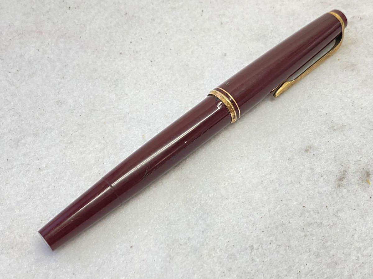 G091-A77-141 ◎ MONTBLANC モンブラン NO.22 万年筆 ボルドーカラー
