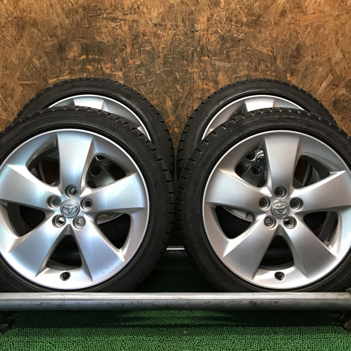 30プリウス Sツーリング純正ホイール 17×7J 100/5H 215/45R17 タイヤ 
