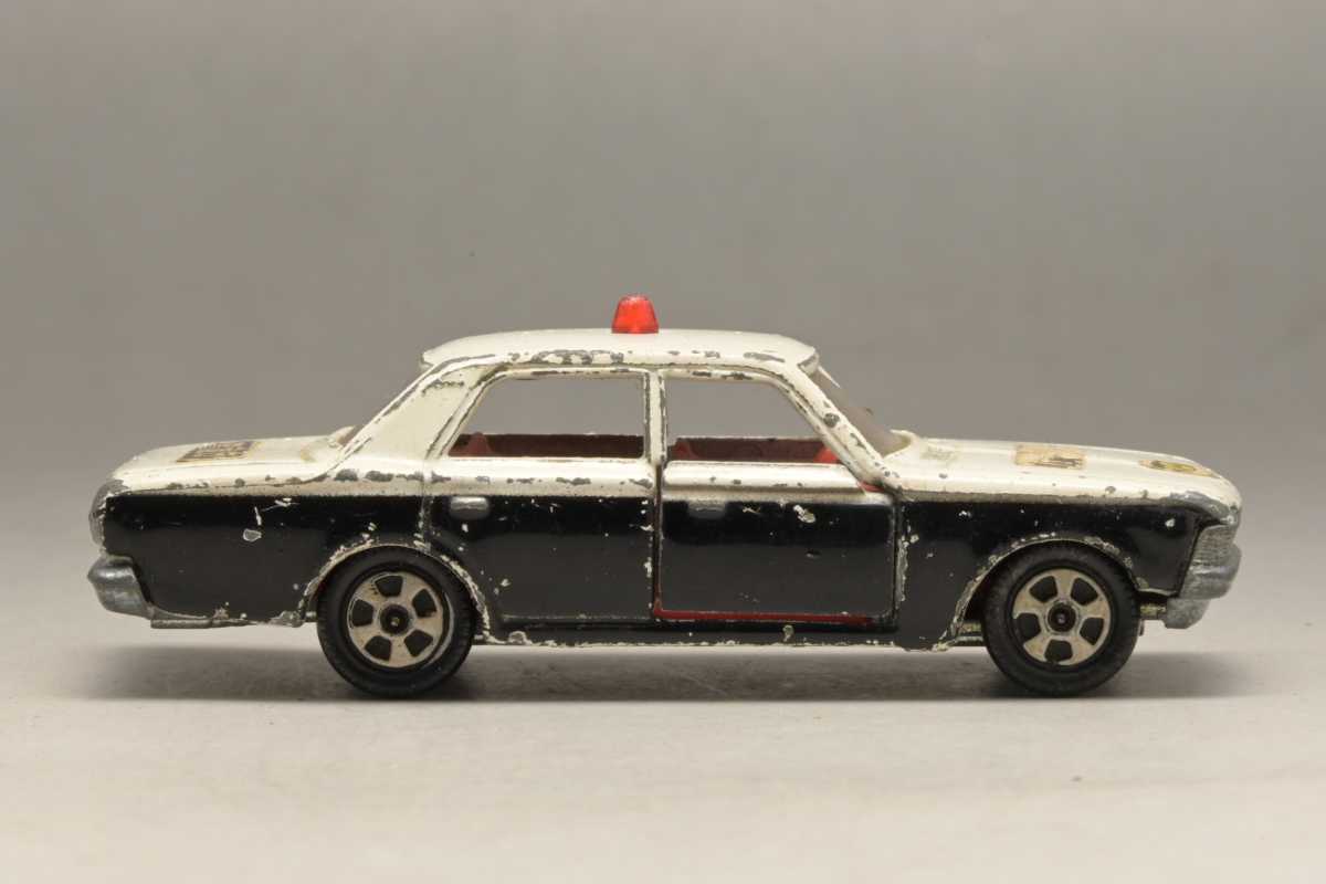 □70年代 当時物 黒箱 トミカ トヨタクラウン パトカー 最初期Aタイプ