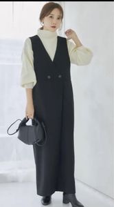 田中里奈の値段と価格推移は 86件の売買情報を集計した田中里奈の価格や価値の推移データを公開