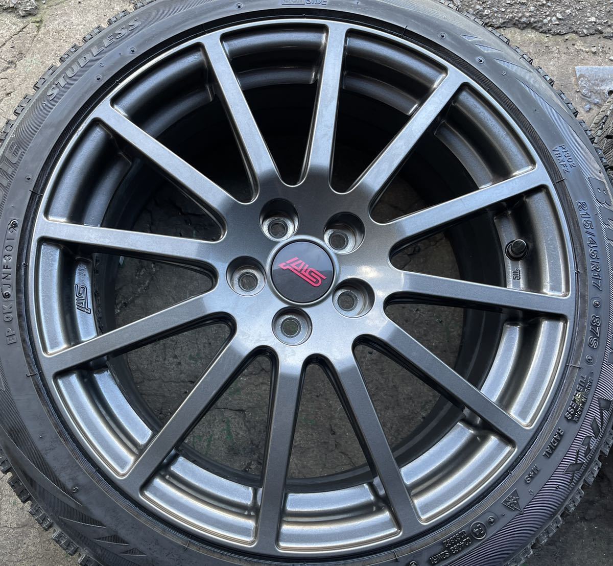 スバル 純正 STI インプレッサ 215⁄45R17 スタッドレスタイヤアルミ