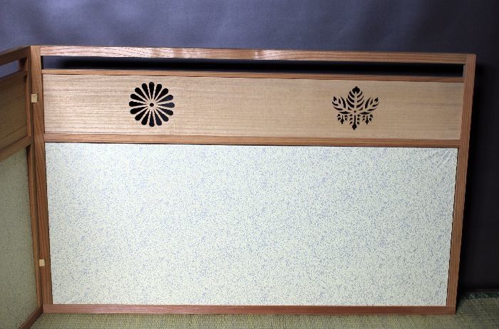 茶道具 よしず 両面仕様 夏冬兼用 透刻菊桐 風炉先屏風 紙箱