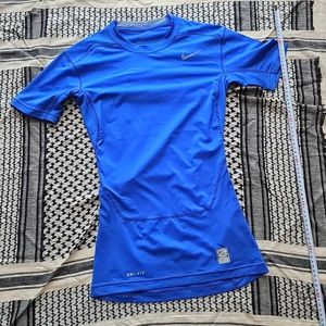 ナイキ コンプレッション プロの値段と価格推移は 113件の売買情報を集計したナイキ コンプレッション プロの価格や価値の推移データを公開