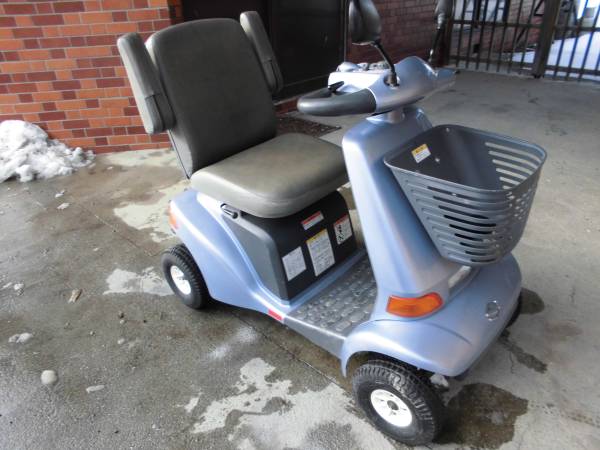 スズキ電動四輪車 ET－4D 中古品 USED スズキ セニアカー