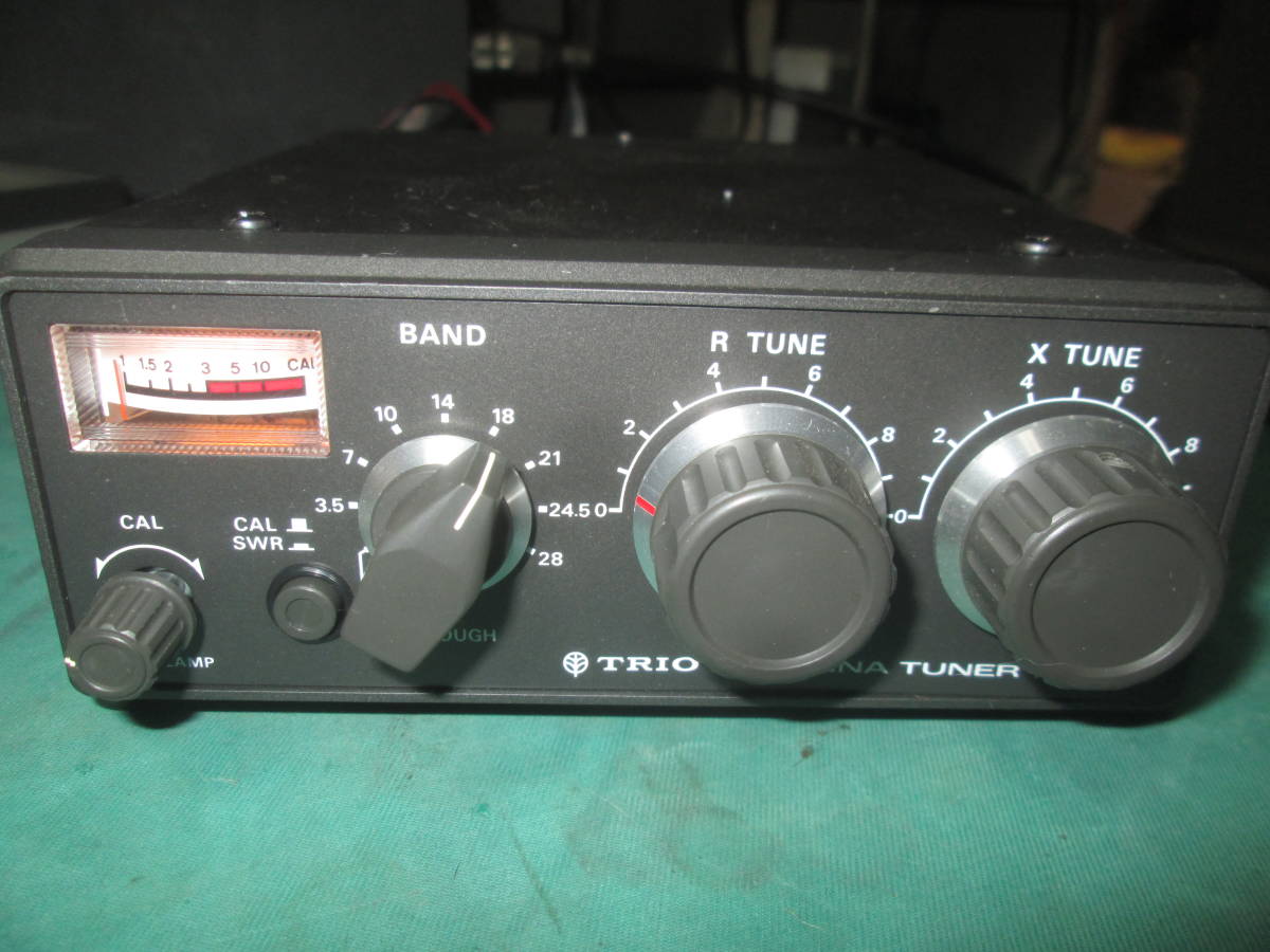 AT-130 TRIO アンテナチューナー KENWOOD トリオ TUNER 1.8 SWR計搭載