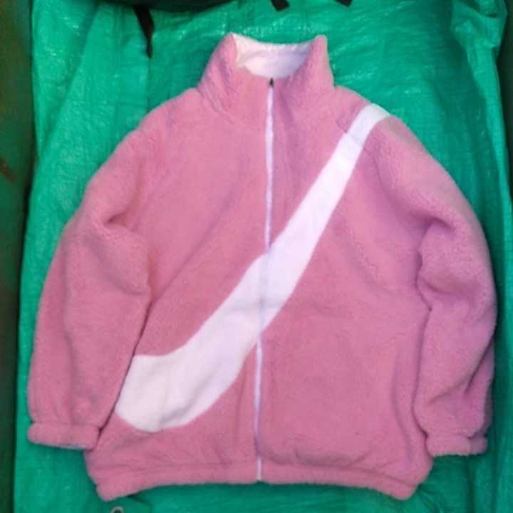 NIKE　NIKEボアジャケット ピンク