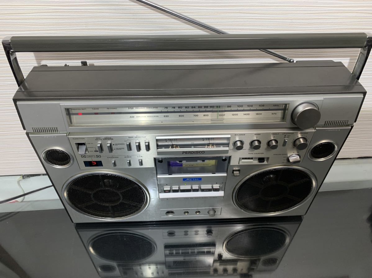内蔵 Bluetooth変更可能HITACHI日立TRK-8600RMラジカセ HITACHI日立TRK-8600RMパディスコラジカセ中古貴重品希少 1万で内蔵