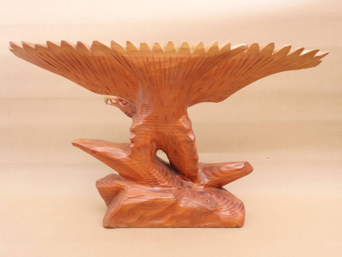 鈴木彫刻 一位一刀彫 鷹 鷲 約80×24×49cm 木彫り 置物 工芸品 B12/1-5