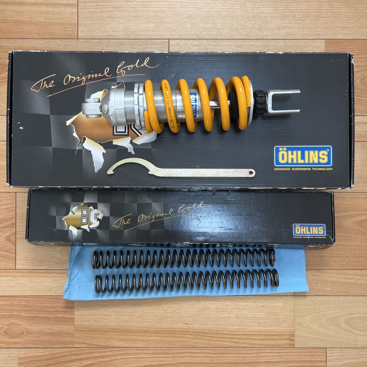 OHLINS オーリンズ MT-07 xsr700 【公式通販】