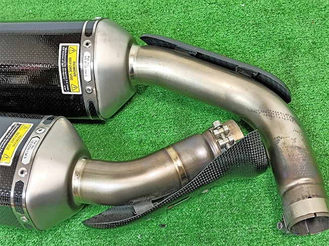 YZF-R1 09-14 AKRAPOVIC ( アクラポビッチ ) リンクパイプ付 S/Oチタン
