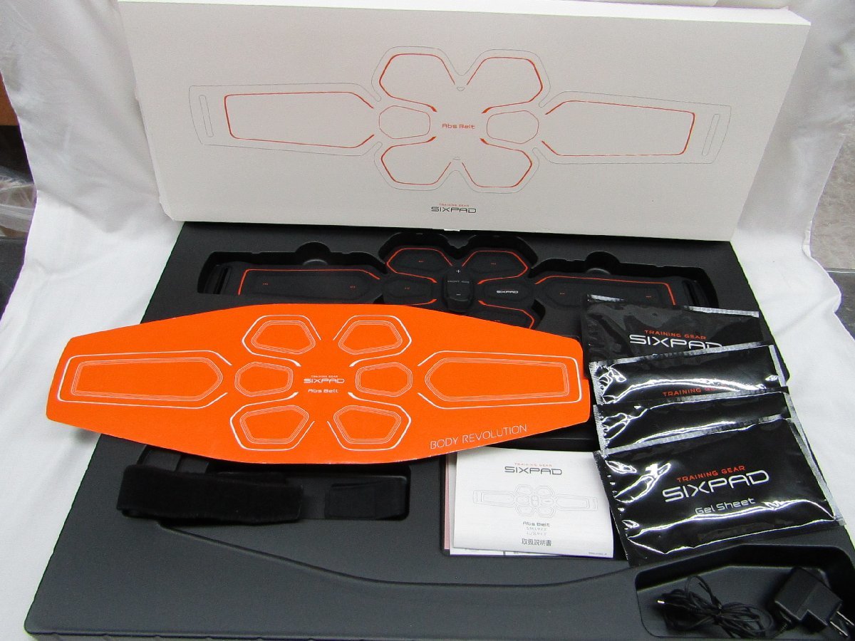 TRAINING GEAR SIXPAD シックスパッド Abs Belt アブズベルト S/M/Lサイズ 未使用ジェルシート4セット付 中古品