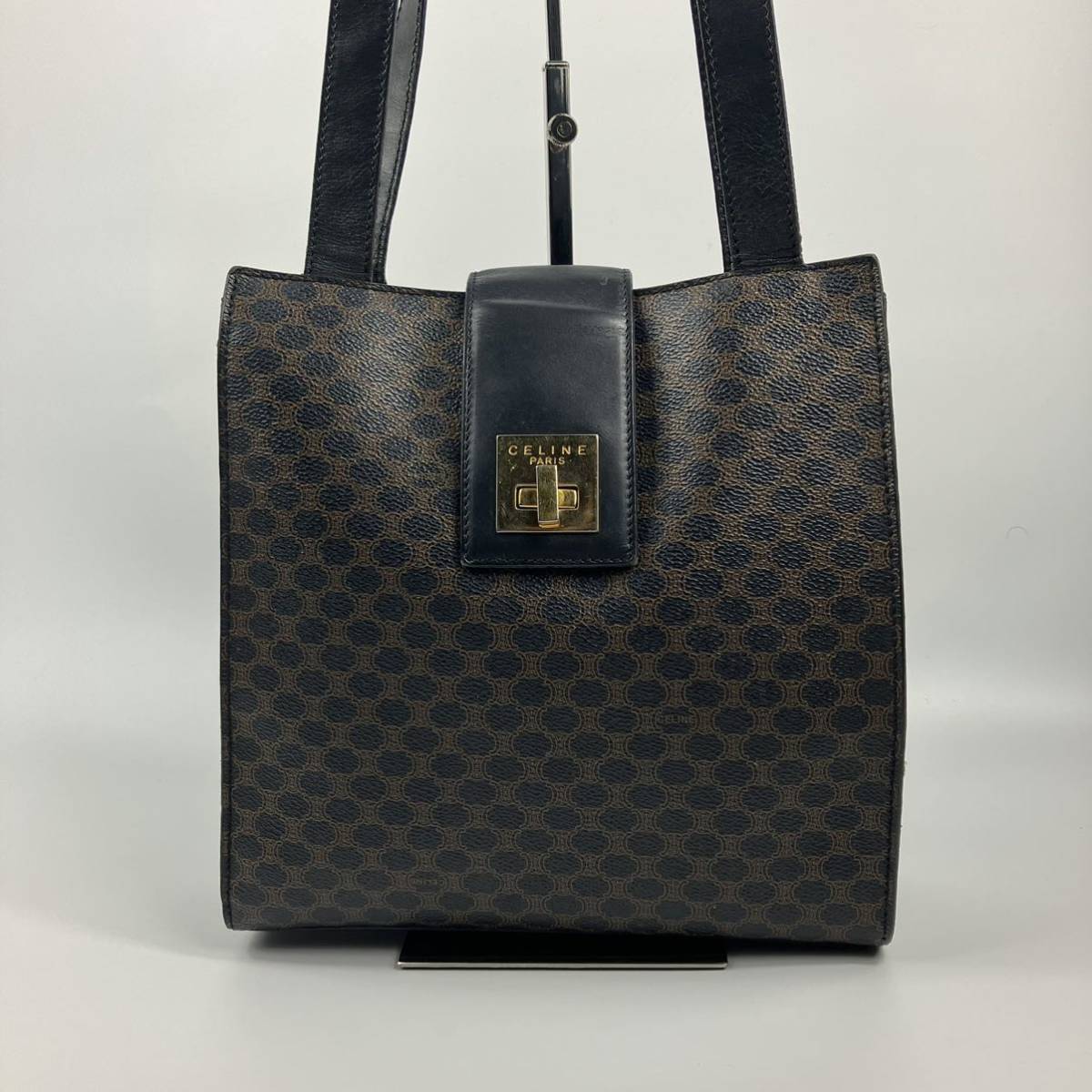 1円【外側美品】 CELINE セリーヌ トートバッグ ターンロック ブラック 