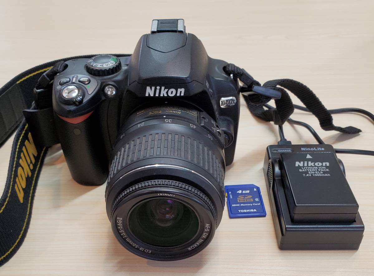 NIKON ニコン D40X デジタル一眼レフカメラ / 18-55mm F3.5-5.6G DX VR