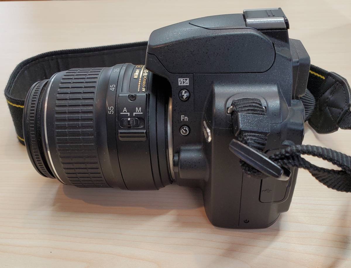 NIKON ニコン D40X デジタル一眼レフカメラ / 18-55mm F3.5-5.6G DX VR