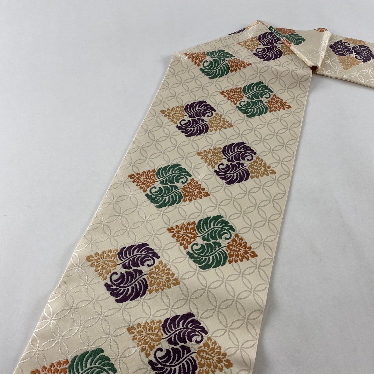 名古屋帯 逸品 人間国宝 喜多川平朗 菱文 クリーム 正絹 【中古】 人間 