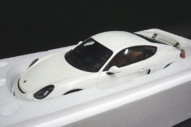 GT Spirit / GT スピリット 1/18 Porsche ポルシェ Cayman ケイマン 