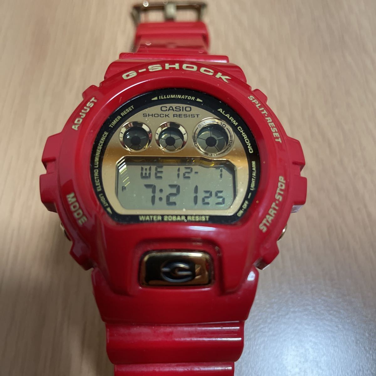 ST様専用極美品・電池新品 カシオCASIO G-SHOCK GA-2000