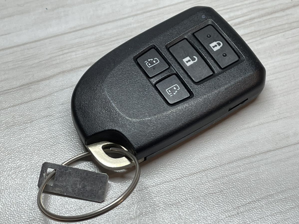 トヨタ純正 トヨタ ハイエース スマートキー 両側パワースライド 初期