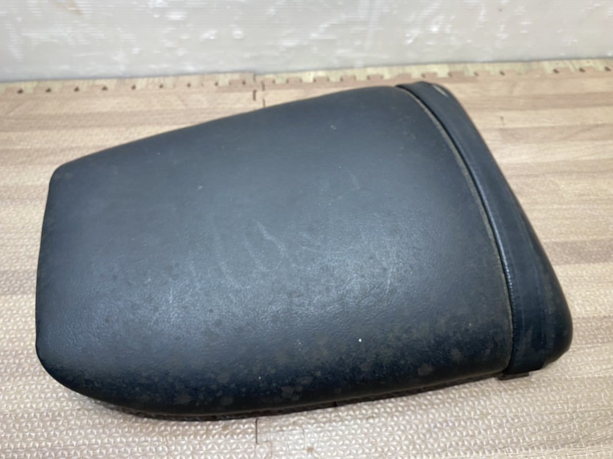 ZX-7R KAWASAKI 純正 リアシート タンデムシート 53001-1628 シート