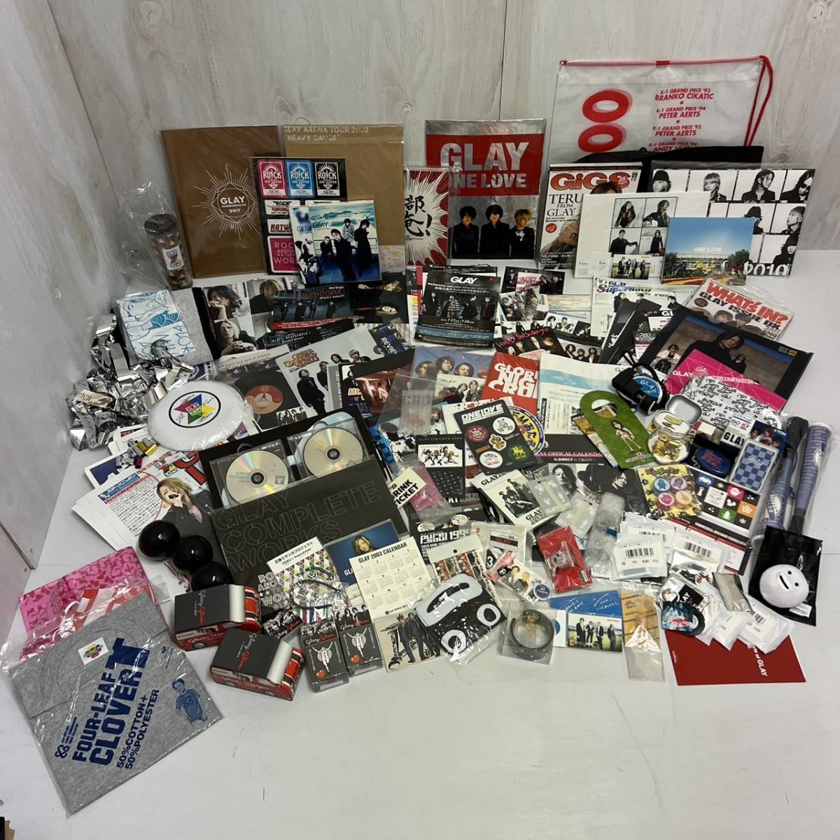 大放出!!】GLAY コレクターグッズ 超大量 まとめて 1円スタート グレイ