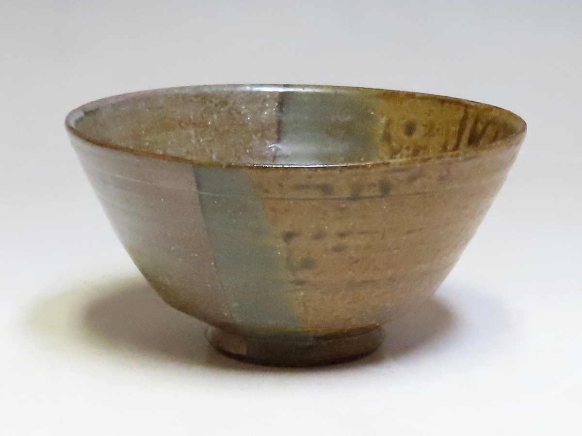 高取茶碗 火計 十二代 朝鮮陶土で 共箱 高取八山(作)