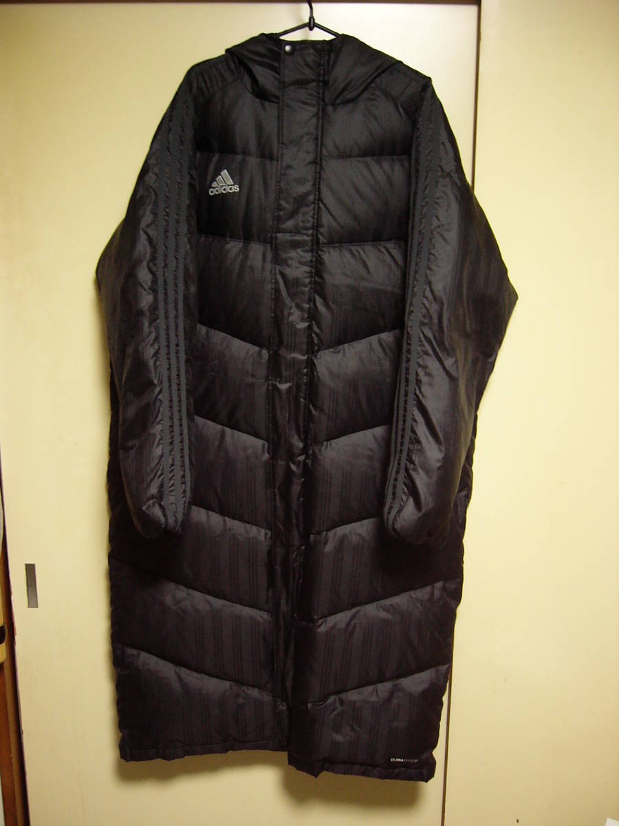 ★美品★adidas　アディダス　ダウン ベンチコート　サイズ　XO　カラー：ブラック／ブラック