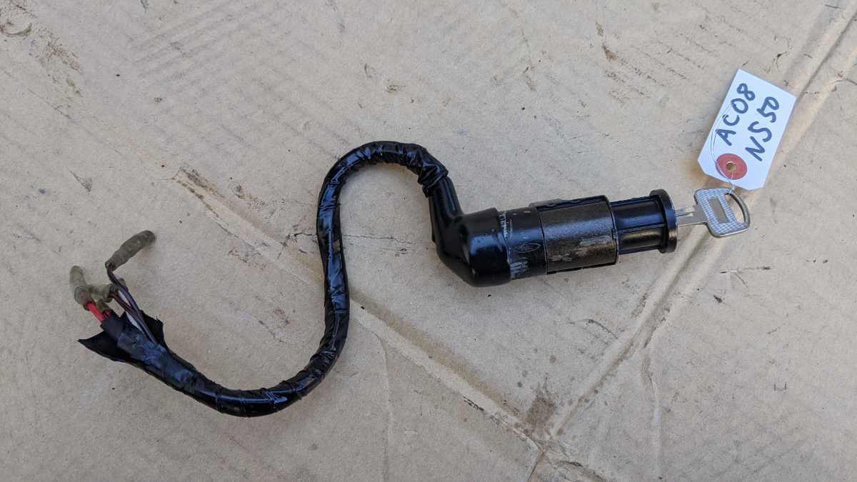 ホンダ HONDA NS50F AC08 キー 鍵 カギ イグニッション NS-1 MBX NS 50 Ｆ N1 R