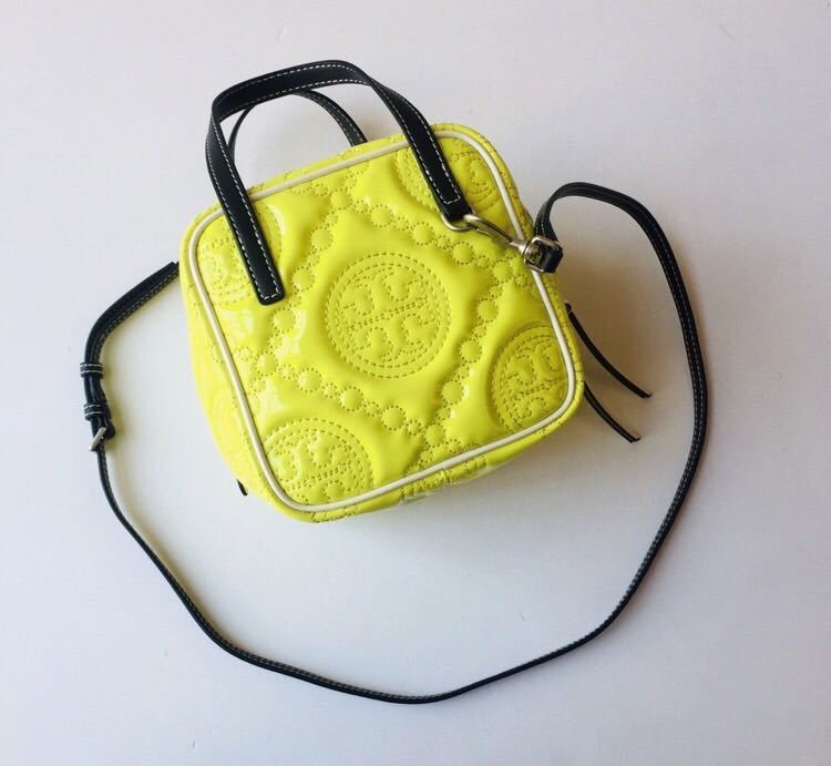 トリーバーチショルダーバッグイエロー保存袋付