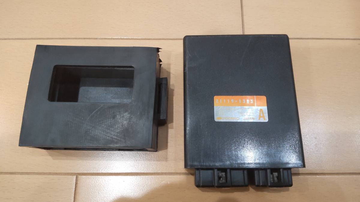 カワサキ バリオス ZR250A イグナイター CDI 実働外し ZR250A