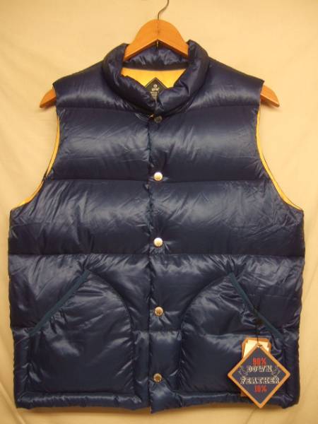 新品 grn ダウンベスト M ジャケット BEAMS NIKE ジーアールエヌ