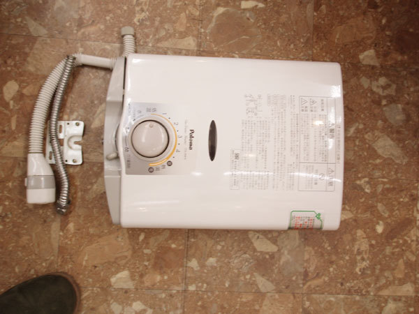 瞬間 湯沸かし器 PH-5BS-1 LPガズ　パロマ 11年 瞬間 湯沸かし器 PH-5BS-1 LPガズ パロマ 11年