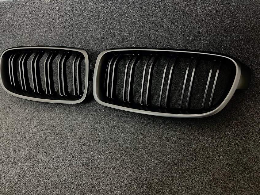 Copri Faro A Sopracciglio Per BMW Serie 3 F30 F31 (2012-2018) – 2 Pezzi In ABS Nero Lucido, Protezione E Stile