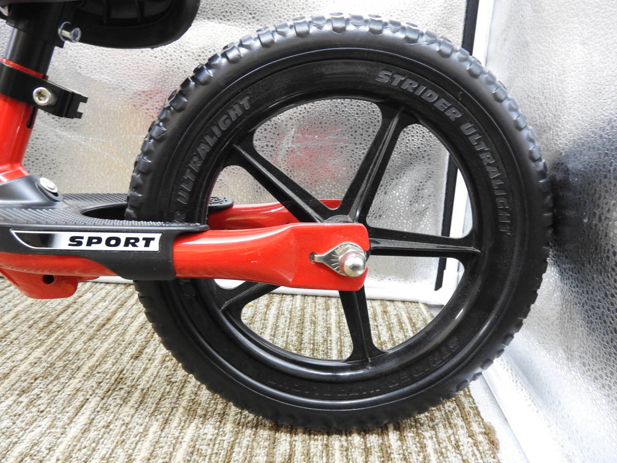 STRIDER 12インチスポーツモデル オレンジ 美品 (展示品 STRIDER 12インチスポーツモデル オレンジ 美品 (展示品