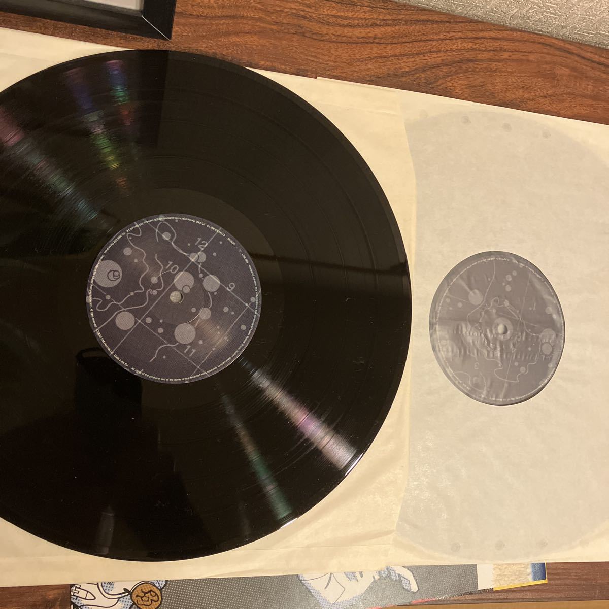 流通正規品 LP 12インチ/SPACE MONKEYZ VS GORILLAZ 「LAIKA COME HOME